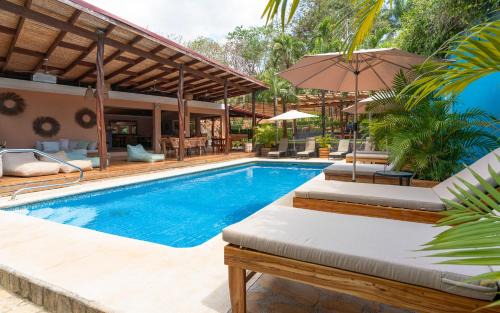 Tamarindo Hotel | Hotel Arco Iris