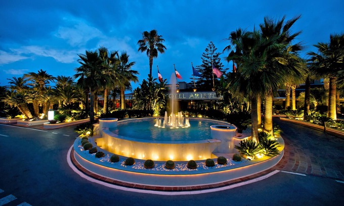 Laura Hotel | Hotel Ariston