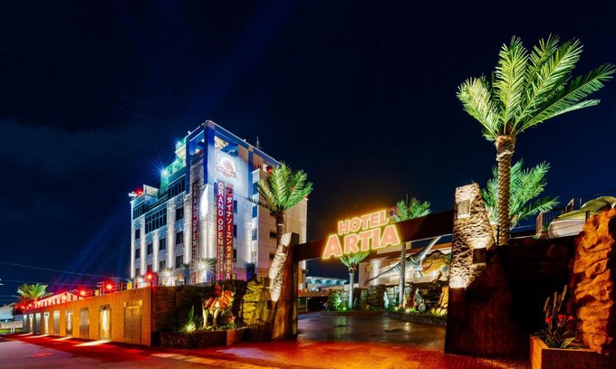 Gifu Hotel | HOTEL ARTIA DINOSAUR GIFU -Adult Only