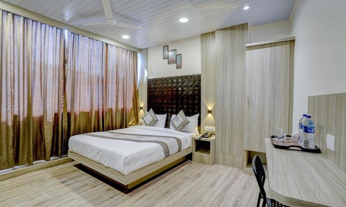 Santacruz West Casa | Hotel Arts International