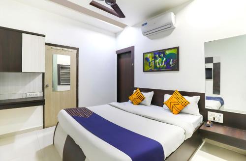 Rajkot Hotel | Hotel Atithi - Oposite Shreeji Hospital