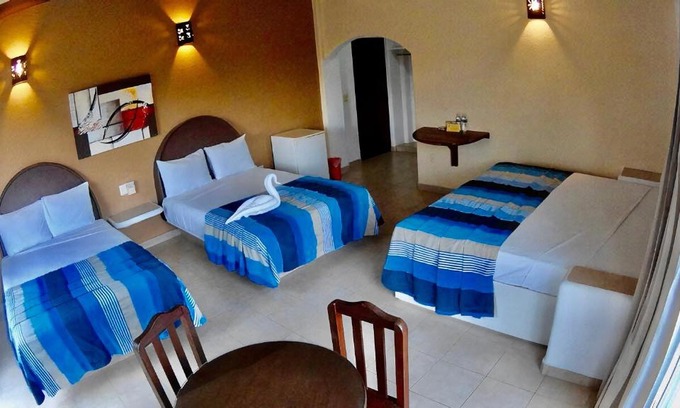 Playa Chahué Hotel | Hotel Bahia Huatulco
