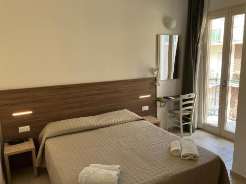 Miramare Hotel | Hotel Bed and Book