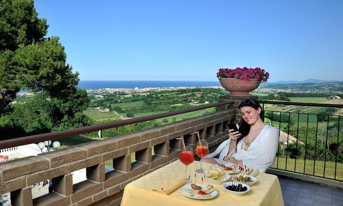 Scapezzano Hotel | Hotel Bel Sit