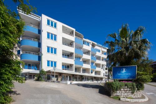 Becici Hotel | Hotel Bella Vista