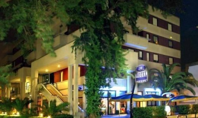 Mesagne Hotel | Hotel Blue Rose's
