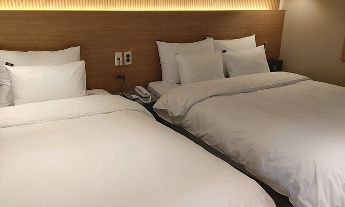 Gunsan Hotel | Hotel Bom