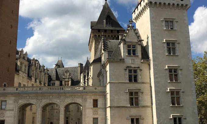 Centre Ville Hotel | Hotel Bosquet Pau Centre