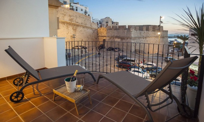 Centro histórico de Peniscola Hotel | Hotel Boutique Barra Alta - Adults Only