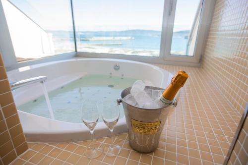 Laxe Hotel | Hotel Boutique O Náutico Laxe