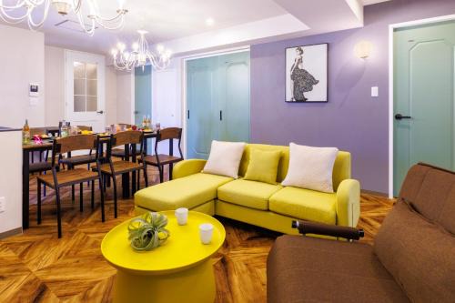 Naha City Centre Apartamento | HOTEL bright color MHM Naha
