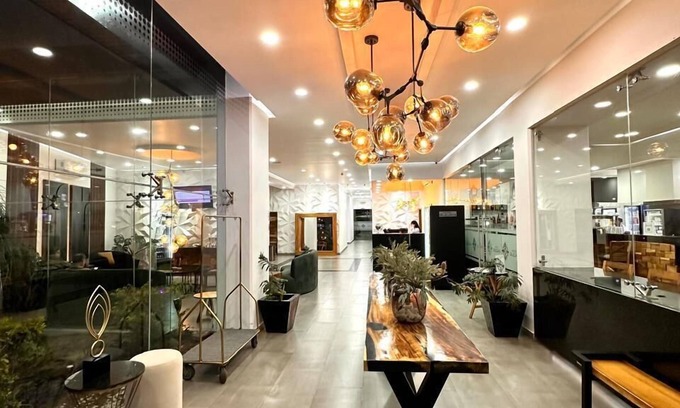 Centro de congresos y convenciones Baja California Hotel | Hotel Bugari Aeropuerto Guadalajara