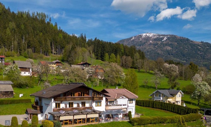 Millstatt Casa | Hotel-Café-Restaurant Matzelsdorfer Hof