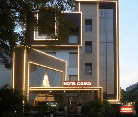 South West Hotel | Hotel Cardinal Express Oxmo Delhi Airport With One Way Airport Transfr Free