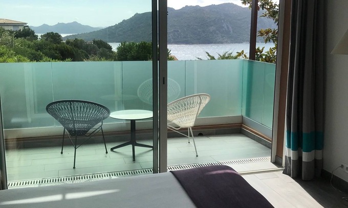 Santa Giulia Hotel | Hotel Carre Noir