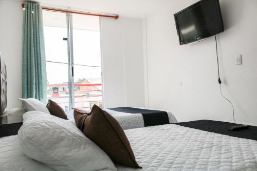 Calle 26 Hotel | Hotel Casa Botero 304