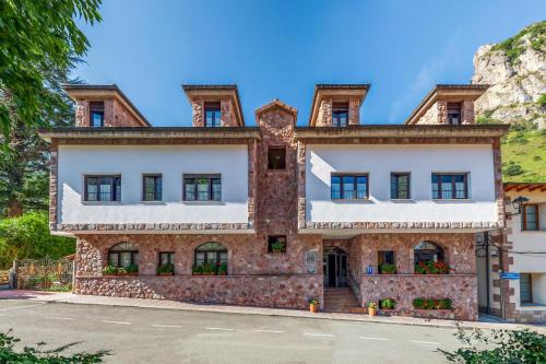 Pola de Somiedo Hotel | Hotel Casa Miño