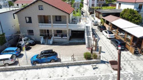 Shkoder Cama Y Desayuno | HOTEL Casa Vacanze SHIROKE