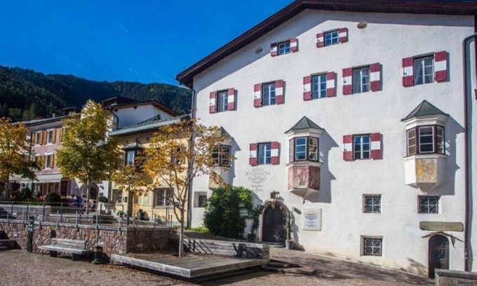 Muhlbach Casa | Hotel Castel Kandelburg