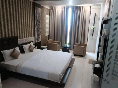 Jaora Hotel | Hotel celebration residency