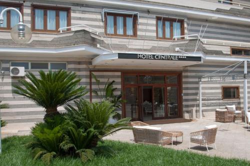 Sabaudia Hotel | Hotel Centrale