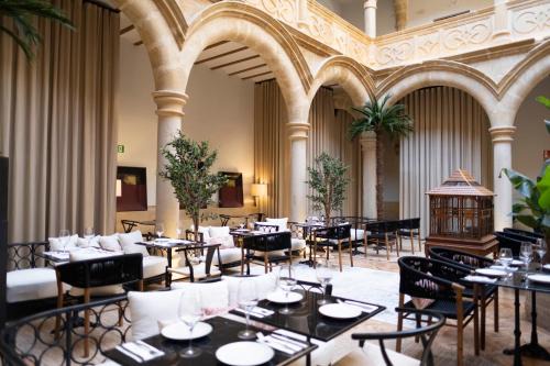 Centro histórico de Baeza Hotel | Hotel Cetina Palacio de los Salcedo