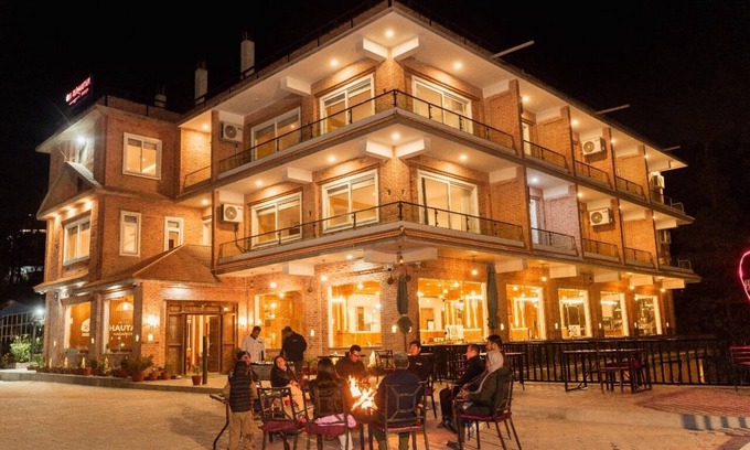Nagarkot Hotel | Hotel Chautari