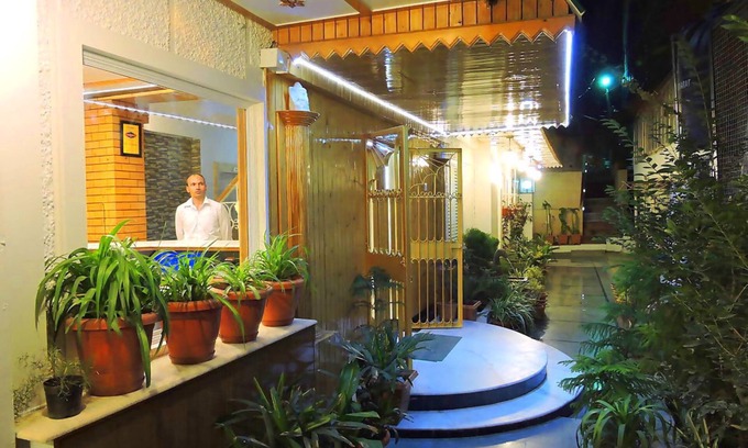 Shimla Hotel | Hotel Chaman Palace