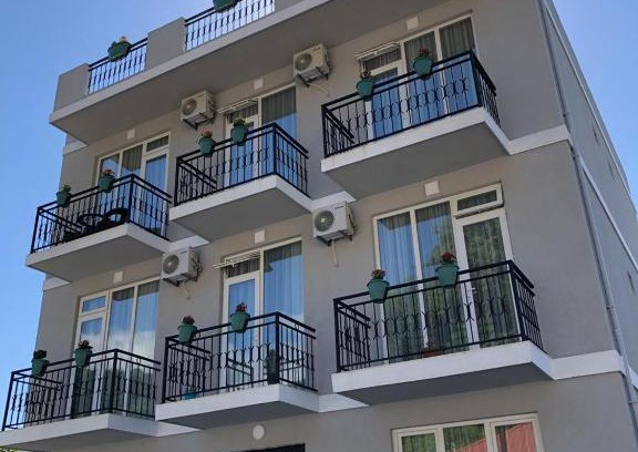 Gonio Hotel | Hotel CHARLI