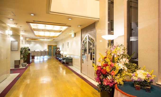 Suita Hotel | Hotel Claiton Esaka