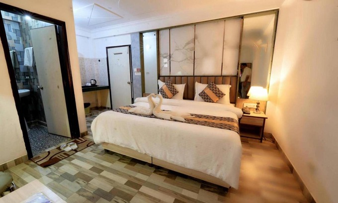 Mahipalpur Hotel | Hotel Clink