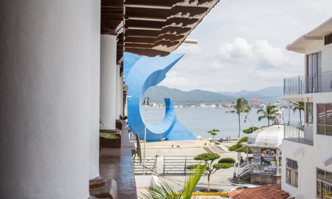 Manzanillo Hotel | Hotel Colonial