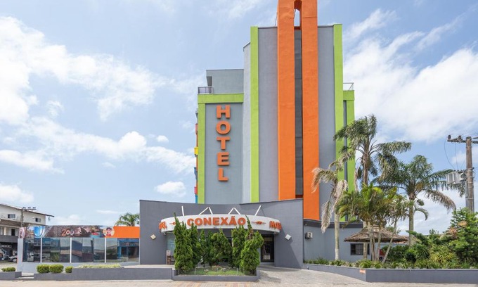 Praia da Armacao do Itapocoroi Hotel | Hotel Conexão