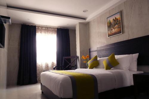 Tambaram Casa | Hotel Continental Inn