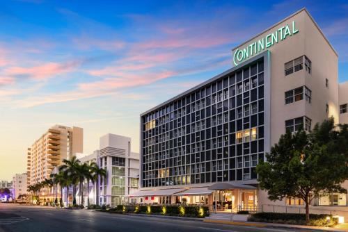 Mid Beach Hotel | Hotel Continental Miami Beach, Tapestry Collection by Hilton