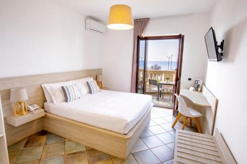 Santa Maria al Bagno Hotel | Hotel Corallo