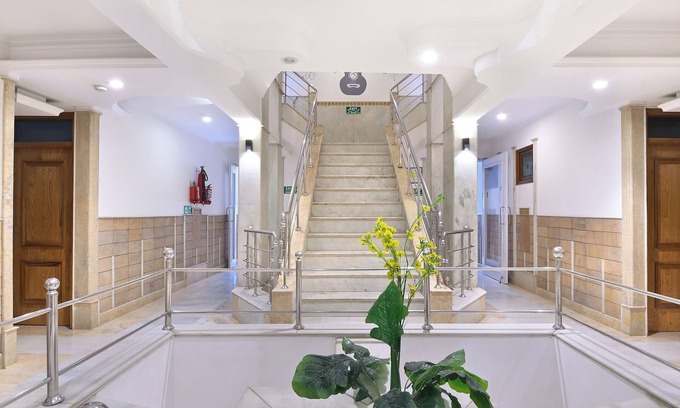 Paharganj Hotel | Hotel Cottage Yes Please