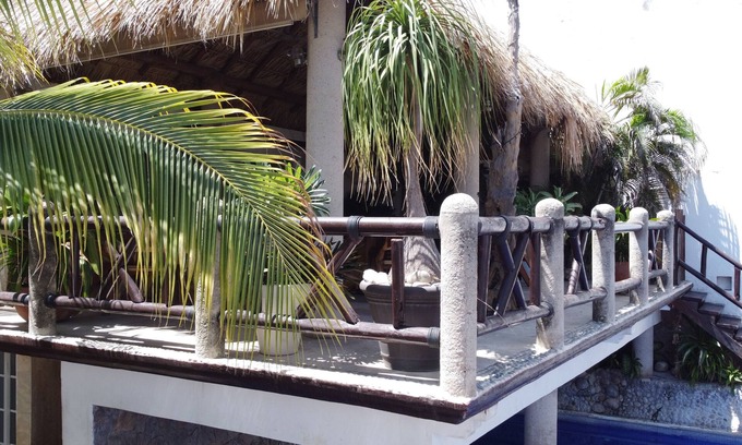 Crucecita Hotel | Hotel Coyula Huatulco