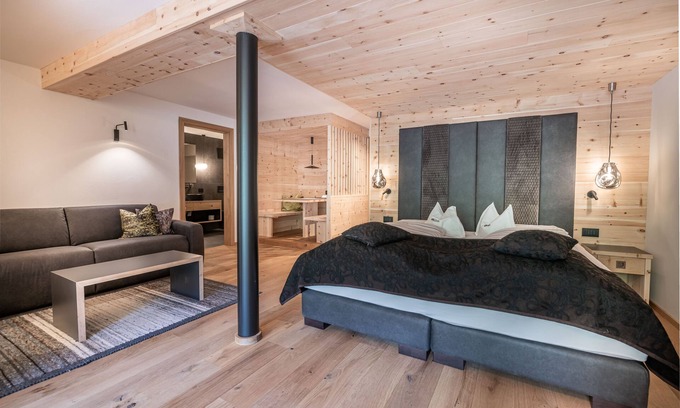 La Villa Hotel | Hotel Cristallo