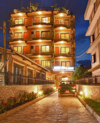Pokhara Cama Y Desayuno | Hotel Crystal Palace