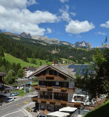 Soraga Hotel | Hotel De Fronz