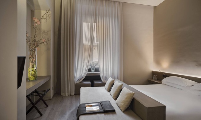 Navona Hotel | Hotel dei Barbieri