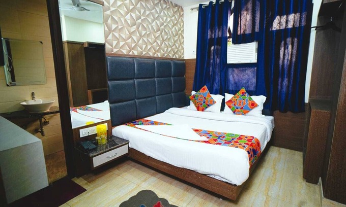 Paharganj Hotel | Hotel Delhi Darshan -By RSL Hospitality