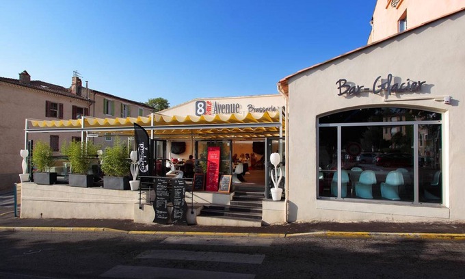 Greoux-les-Bains Hotel | Hotel des Colonnes