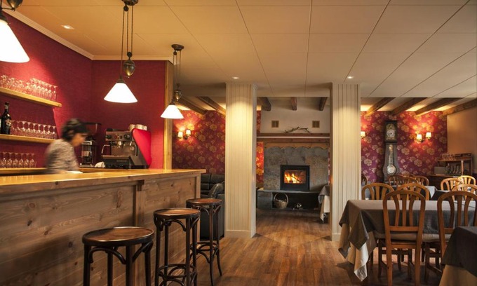 Salardu Hotel | Hotel Deth Pais