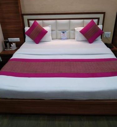 Chandigarh Hotel | HOTEL DHANUA PALACE