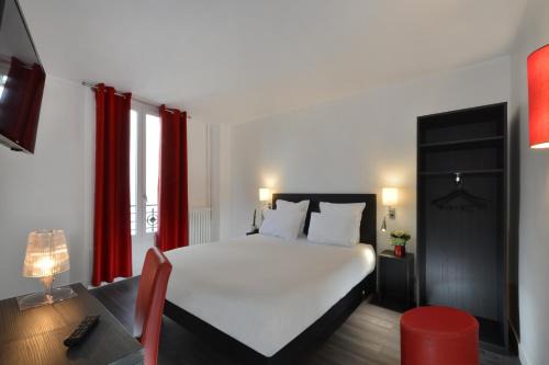 Puteaux Hotel | Hotel Douglas