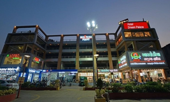 Ahmedabad Hotel | Hotel Dream Palace