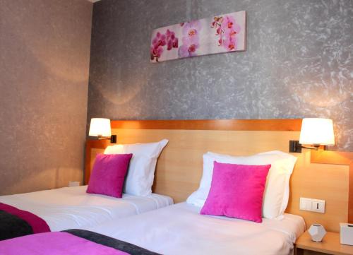 11th Arrondissement Hotel | Hotel du Chemin Vert