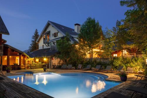 Correncon-en-Vercors Hotel | Hotel du Golf
